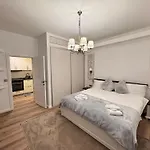 Balcescu 49 - Apartment *